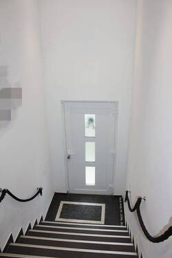 Eingang.JPG - 4 Zimmer Etagenwohnung zur Miete in Wald-Michelbach