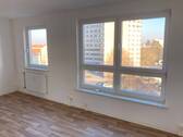 Wohnbeispiel - Wohnzimmer - 3 Zimmer Etagenwohnung zur Miete in Dessau-Roßlau