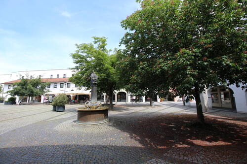 mitten im Zentrum kurze Wege zum Einkauf und ROTTAL-TERME - 