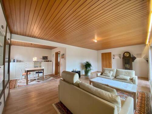 Wohn- und Esszimmer - 6 Zimmer Einfamilienhaus zum Kaufen in Ingersheim