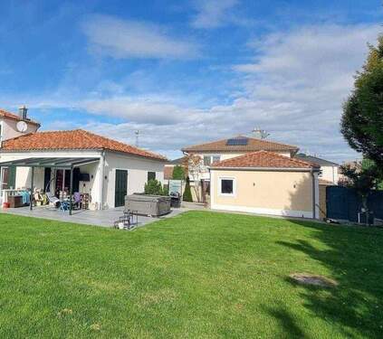 Garten - NEUMANN - Hochwertige Doppelhaushälfte in top Lage