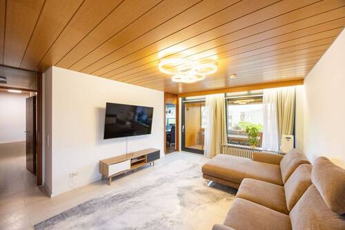 Wohnzimmer - 3 Zimmer Etagenwohnung zum Kaufen in Tamm