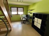 OG Büro und Zugang Spitzboden - 