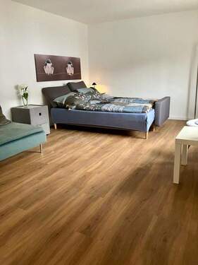 Schlafzimmer 80qm - 6 Zimmer Etagenwohnung in Landshut