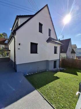 Bild 2 - 5 Zimmer Einfamilienhaus zum Kaufen in Albstadt