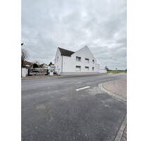 1-2 Familienhaus mit ca.300 m² Wfl.auf großzügigem 1.050-m²-Grundstück-ideal für Wohnen und Arbeiten - Pfungstadt Eschollbrücken