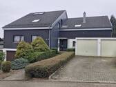 Außenansicht - Große, gepflegte 1 Zimmer-Wohnung mit Terrasse und Garage!