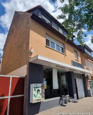 04 Ansicht Straße - Mehrfamilienhaus, Wohnhaus mit 287,20 m² in Edingen-Neckarhausen zum Kaufen