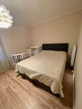 OG Zimmer Gartenseite - 