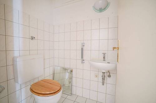 Beispiel Gäste WC - 