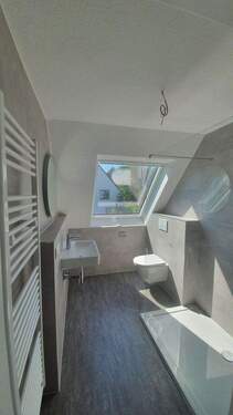 Bad Dachgeschoss - 