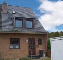 Renoviertes Reihenendhaus mit Garten und Garage - Neuss Grefrath