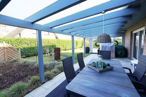 Überdachte Terrasse - 