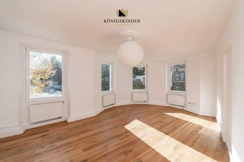 Wohnzimmer mit elegantem Erker... - 