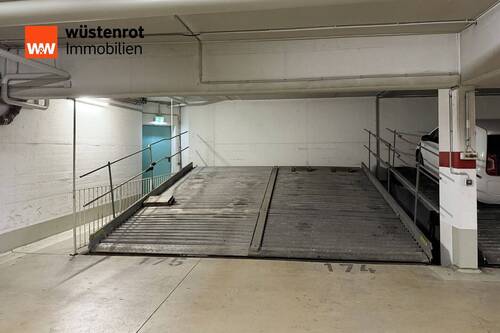 Stellplatz-oben rechts - Garage, Stellplatz zum Kaufen in Zorneding