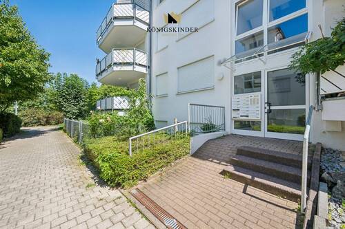 Gepflegte Wohnanlage in guter Nachbarschaft - Einziehen & wohlfühlen: Möblierte 2-Zimmer-Wohnung mit Balkon