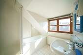 Badezimmer DG II - 