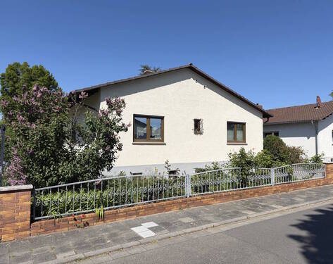 Außenansicht - 4 Zimmer Bungalow in Worms / Pfeddersheim