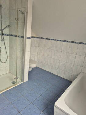 Bad Haus 1 - 