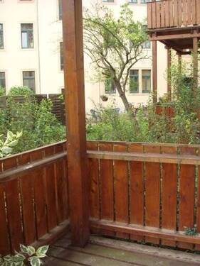 Balkon - 2-Raum-Wohnung mit Balkon, ruhige Seitenstraße, zentral gelegen