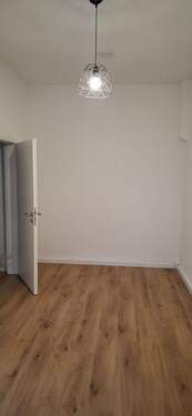 Schlafzimmer - Etagenwohnung mit 53,70 m&sup2; in Dresden zur Miete