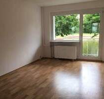 Großes Wohnzimmer mit Balkon! - 279,00 EUR Kaltmiete, ca. 50,20 m² Wohnfläche in Oschersleben (PLZ: 39387) Großes Wohnzimmer mit Balkon! - 279,00 EUR Kaltmiete, ca. 50,20 m² Wohnfläche in Oschersleben (PLZ: 39387)