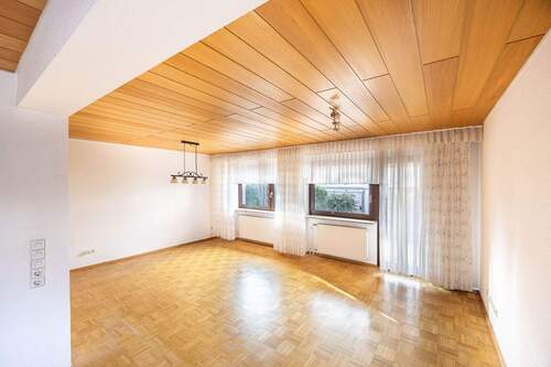 Wohnzimmer - 4 Zimmer Reihenendhaus in Murr