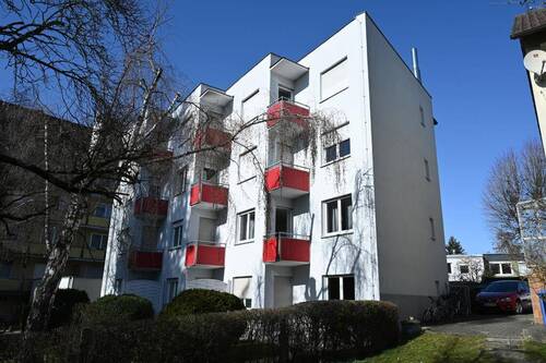 Gepflegte Wohnanlage - 