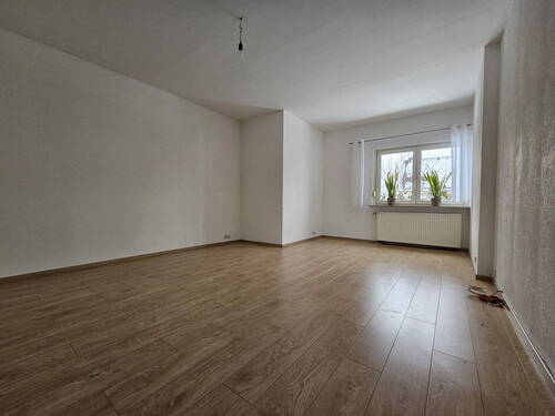 Wohnzimmer EG Ansicht 1 - 