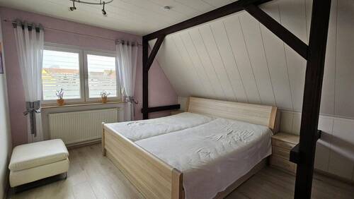 Schlafzimmer DG Ansicht 1 - 