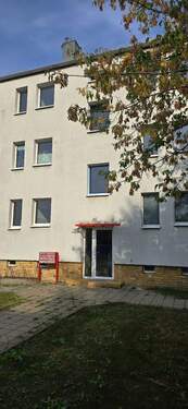 Hausansicht - 2 Zimmer Etagenwohnung zur Miete in Lutherstadt Wittenberg