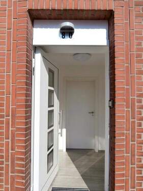 Hauseingang zum EG und OG - Attraktives saniertes Haus in Elmpt Zentrum