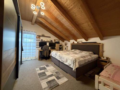 OG Elternschlafzimmer.JPG - 