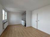 Wohnzimmer (2) - 3 Zimmer Etagenwohnung in Bitterfeld-Wolfen