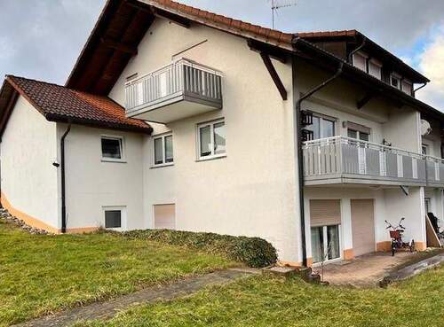 Aussenansicht - 5 Zimmer Mehrfamilienhaus, Wohnhaus in Görwihl