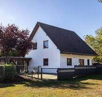 *** WIEDER VERFÜGBAR - CARPORT, TERRASSE, GLASFASER, VOLLBAD uvm. direkt neben kleinem PARK *** - Delmenhorst Deichhorst