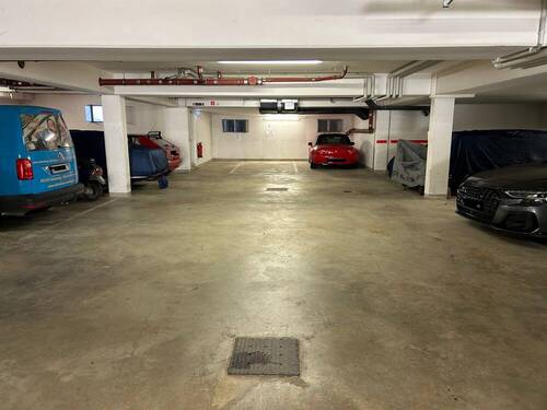 Tiefgarage - 