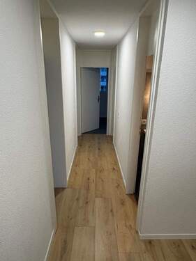 Bild 2 - 3 Zimmer Etagenwohnung zum Kaufen in Kaiserslautern