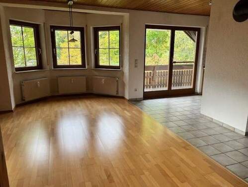 Wohnzimmer mit Erker - 