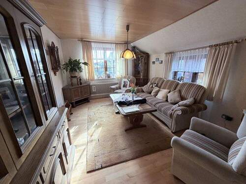 Wohn- und Esszimmer - 