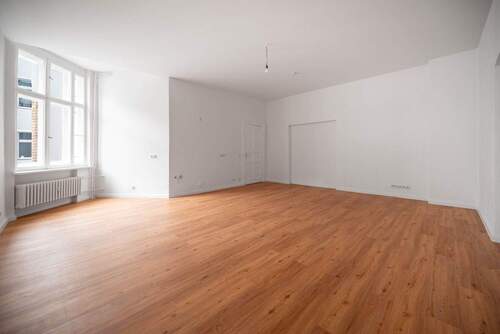 Wohnküche - 2 Zimmer Etagenwohnung zum Kaufen in Berlin