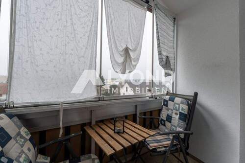 Verglaster Balkon - 