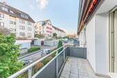Südbalkon - 3 Zimmer Etagenwohnung in Stuttgart / Stuttgart-Ost