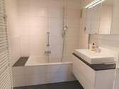 Modernes Badezimmer - Schöne 3,5-Zimmerwohnung in Pfullingen