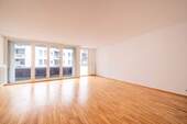 Wohnzimmer - 3 Zimmer Etagenwohnung zum Kaufen in Berlin