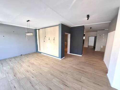 Verkaufsraum Bild 1 - 