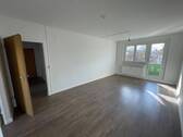 Bespielbild Wohnzimmer - Gemütliche 2-Zimmer-Wohnung im Erdgeschoss sucht Nachmieter!