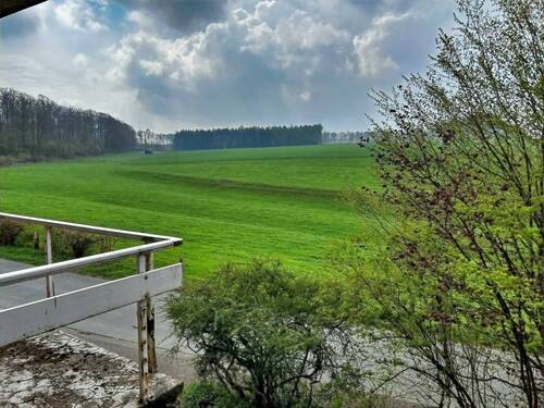 Aussicht - 1 Zimmer Mehrfamilienhaus, Wohnhaus in Lichtenau