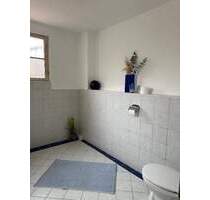 Höchberg - Wohn.- und Geschäftshaus