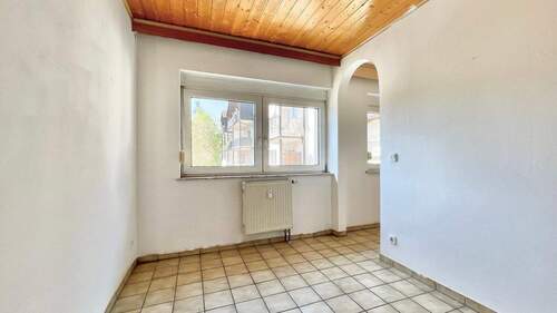 Ess, Geste- od. Arbeitszimmer - 